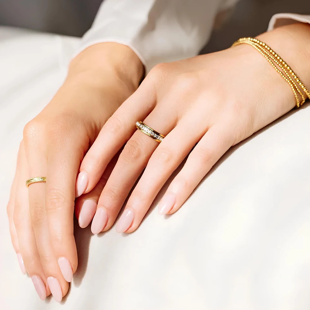 Tylos žiedas „Calmy“